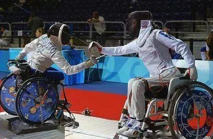 打游戏 坐轮椅是什么意思：探讨这一现象背后的含义，以及它如何反映了现代社会对残疾人群体的关注与包容