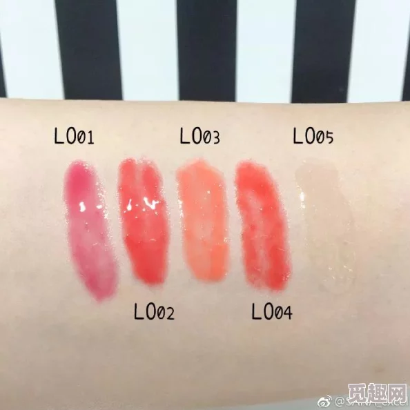 惊爆！ysl口红水蜜桃色号60601成2023年最受欢迎的色彩，引发时尚界热潮！