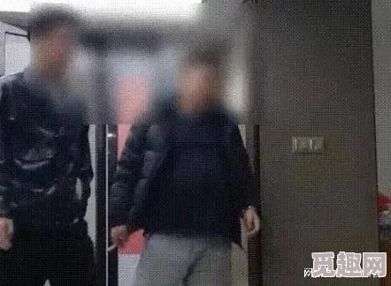 男生女生在一起愁愁愁真人＂：惊天内幕曝光，恋爱中的他们竟然隐藏了这样的秘密！