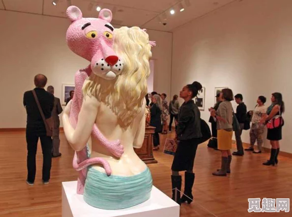 《又黄又无遮挡》：这部作品以其大胆的表现手法和直白的内容，挑战了传统审美观念，引发了广泛讨论与思考