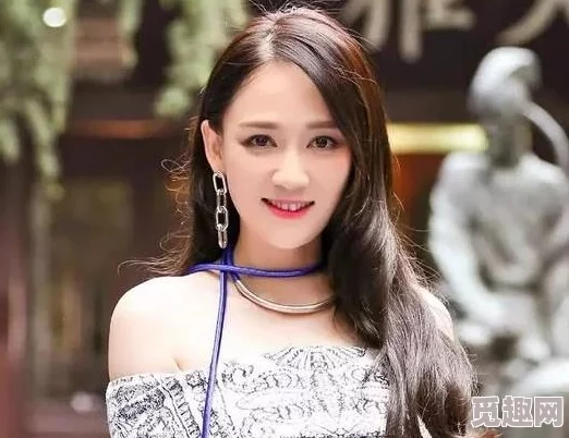 垄玥菲三级在线看网友认为这部影片情节紧凑，演员表现出色，尤其是女主角的演技让人印象深刻，是一部值得一看的作品